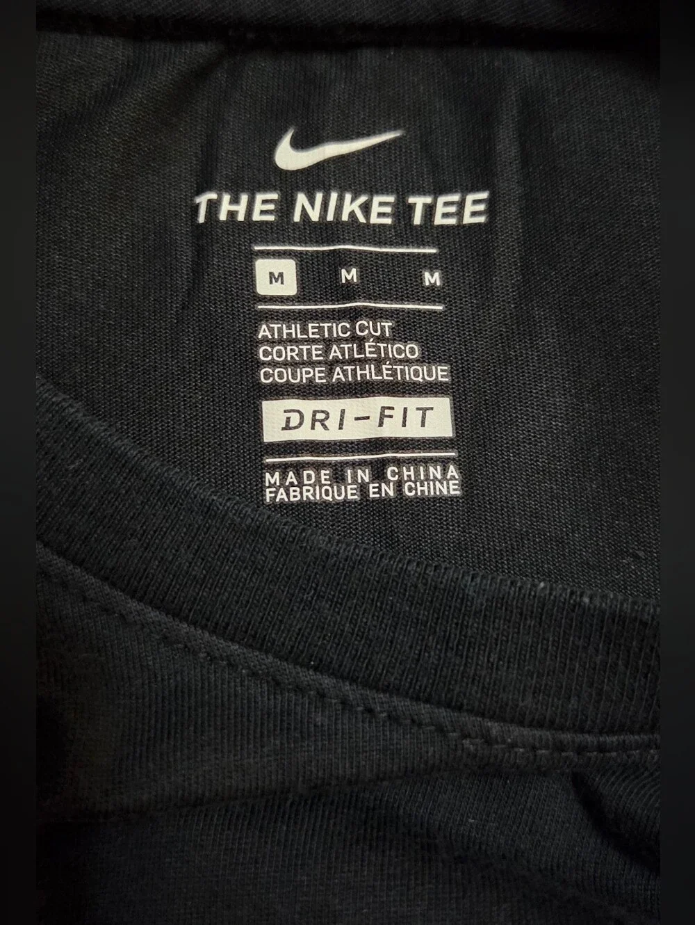 Nike Dri-FIT “NIKE” Long Sleeve Shirt Black & Yellow Boy’s M